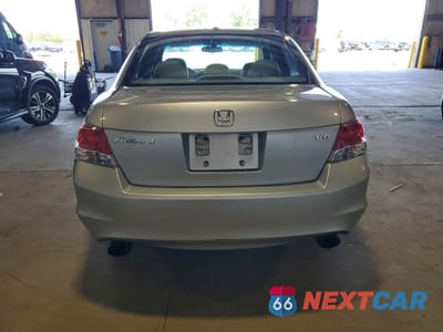 Zdjęcie 6 z 12 samochodu: 2010 HONDA ACCORD EXL VIN:1HGCP3F86AA029314 - miniatura