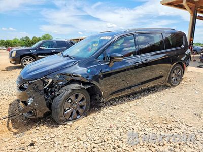 2020 CHRYSLER PACIFICA HYBRID LIMITED 2C4RC1N74LR261426 - główne zdjęcie licytacji z USA - miniatura