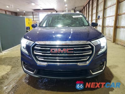 Piąte zdjęcie samochodu w środku: 2022 GMC TERRAIN SLT VIN:3GKALVEV5NL273270 - miniatura