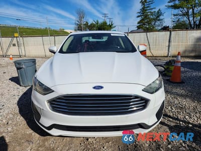 Piąte zdjęcie samochodu w środku: 2020 FORD FUSION SE VIN:3FA6P0T94LR190878 - miniatura