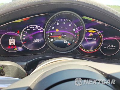 Zdjęcie 9 z 12 samochodu: 2023 PORSCHE PANAMERA BASE VIN:WP0AJ2A72PL102949 - miniatura