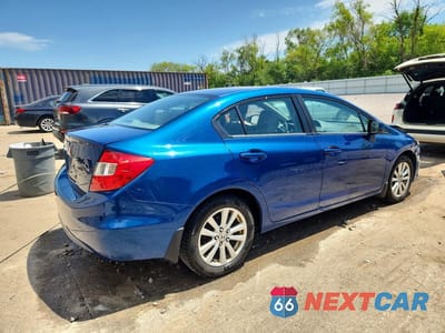 Trzecie zdjęcie samochodu z tyłu: 2012 HONDA CIVIC EX VIN:19XFB2F85CE052264 - miniatura