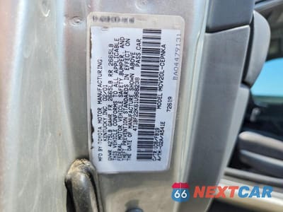 Zdjęcie 12 z 12 samochodu: 2001 TOYOTA CAMRY LE V6 VIN:4T1BF22K61U968238 - miniatura