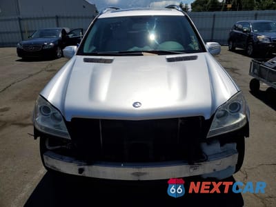 Piąte zdjęcie samochodu w środku: 2010 MERCEDES-BENZ GL 450 4MATIC VIN:4JGBF7BE4AA596536 - miniatura