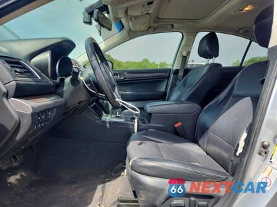 Zdjęcie 7 z 12 samochodu: 2017 SUBARU LEGACY 2.5I LIMITED VIN:4S3BNAN63H3043044 - miniatura