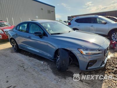 Czwarte zdjęcie samochodu z boku: 2024 VOLVO S60 PLUS VIN:7JRL12FL9RG280160 - miniatura