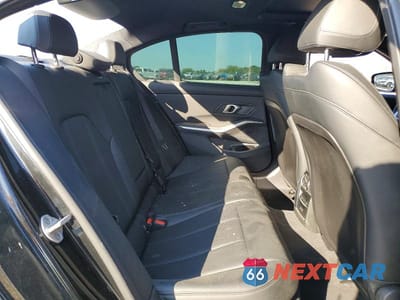 Zdjęcie 10 z 12 samochodu: 2024 BMW 330I VIN:3MW69FF01R8E67549 - miniatura