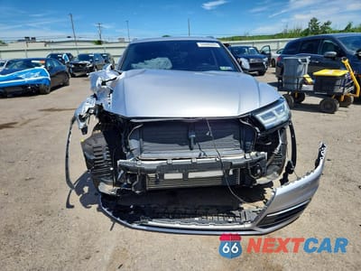 Piąte zdjęcie samochodu w środku: 2018 AUDI Q5 PREMIUM PLUS VIN:WA1BNAFY5J2010004 - miniatura
