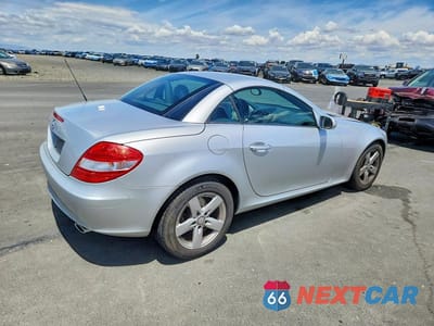 Trzecie zdjęcie samochodu z tyłu: 2008 MERCEDES-BENZ SLK 280 VIN:WDBWK54F08F188882 - miniatura
