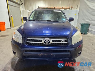 Piąte zdjęcie samochodu w środku: 2007 TOYOTA RAV4 LIMITED VIN:JTMBK31V475016424 - miniatura