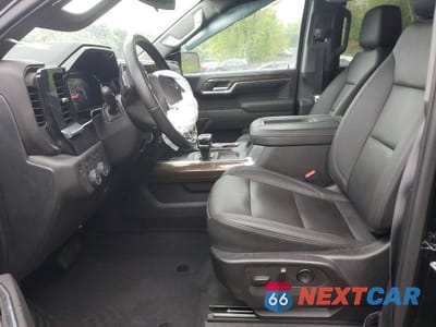 Zdjęcie 7 z 12 samochodu: 2022 CHEVROLET SILVERADO K1500 LT TRAIL BOSS VIN:3GCUDFED1NG527603 - miniatura