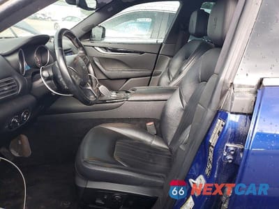 Zdjęcie 7 z 13 samochodu: 2019 MASERATI LEVANTE VIN:ZN661XUA5KX322676 - miniatura
