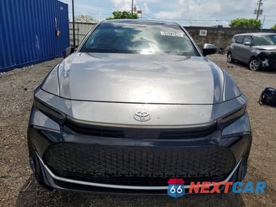Piąte zdjęcie samochodu w środku: 2024 TOYOTA CROWN LIMITED VIN:JTDAAAAF5R3030777 - miniatura