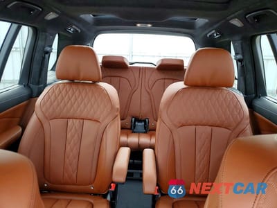 Zdjęcie 10 z 13 samochodu: 2026 BMW X7 XDRIVE40I VIN:5UX23EM02T9382313 - miniatura