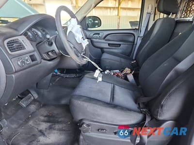 Zdjęcie 7 z 13 samochodu: 2012 CHEVROLET TAHOE POLICE VIN:1GNLC2E02CR300011 - miniatura