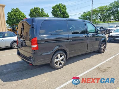 Trzecie zdjęcie samochodu z tyłu: 2019 MERCEDES-BENZ METRIS VIN:WD4PG2EE4K3510885 - miniatura