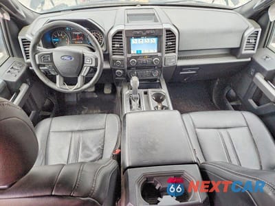 Zdjęcie 8 z 12 samochodu: 2017 FORD F150 SUPERCREW VIN:1FTFW1EG7HFB57568 - miniatura