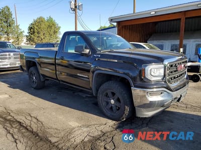 Czwarte zdjęcie samochodu z boku: 2018 GMC SIERRA K1500 VIN:1GTN2LEC9JZ278090 - miniatura