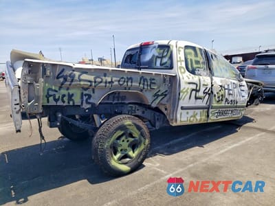 Trzecie zdjęcie samochodu z tyłu: 2003 TOYOTA TUNDRA ACCESS CAB SR5 VIN:5TBRT34183S426807 - miniatura