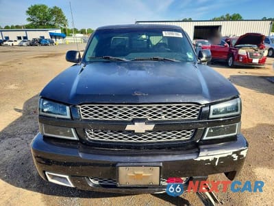 Piąte zdjęcie samochodu w środku: 2004 CHEVROLET SILVERADO K1500 VIN:2GCEK19N141131825 - miniatura