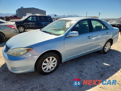 2006 TOYOTA CAMRY LE 4T1BE32K66U673866 - główne zdjęcie licytacji z USA - miniatura