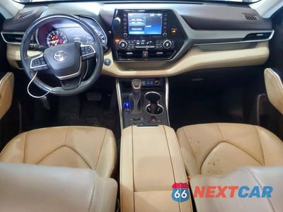 Zdjęcie 8 z 13 samochodu: 2022 TOYOTA HIGHLANDER XLE VIN:5TDGZRBH4NS162214 - miniatura