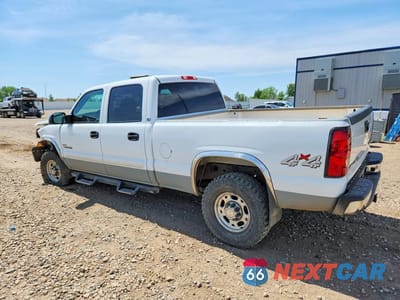 Drugie zdjęcie samochodu z przodu: 2005 CHEVROLET SILVERADO K2500 HEAVY DUTY VIN:1GCHK232X5F902357 - miniatura