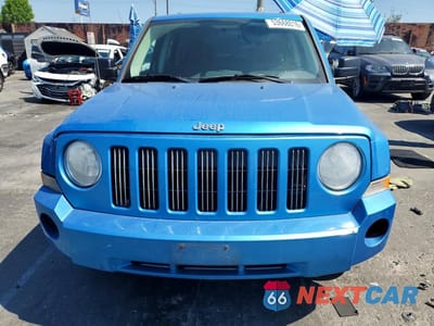 Piąte zdjęcie samochodu w środku: 2008 JEEP PATRIOT SPORT VIN:1J8FT28W38D703904 - miniatura