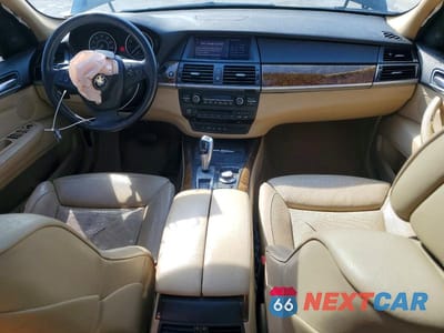 Zdjęcie 8 z 14 samochodu: 2009 BMW X5 XDRIVE30I VIN:5UXFE43539L275107 - miniatura