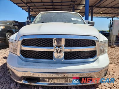 Piąte zdjęcie samochodu w środku: 2017 RAM 1500 SLT VIN:1C6RR7GT6HS568721 - miniatura