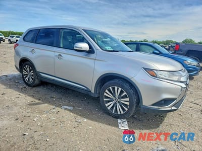 Czwarte zdjęcie samochodu z boku: 2019 MITSUBISHI OUTLANDER SE VIN:JA4AZ3A3XKJ001684 - miniatura