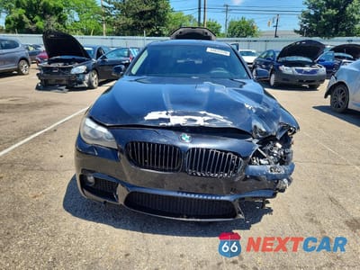 Piąte zdjęcie samochodu w środku: 2011 BMW 535I VIN:WBAFU7C53BC871519 - miniatura