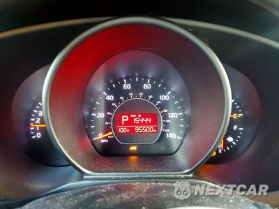 Zdjęcie 9 z 14 samochodu: 2016 KIA SOUL BASE VIN:KNDJN2A28G7244319 - miniatura