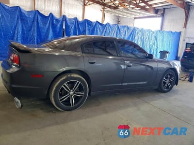 Trzecie zdjęcie samochodu z tyłu: 2013 DODGE CHARGER R VIN:2C3CDXDT8DH643796 - miniatura
