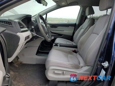 Zdjęcie 7 z 14 samochodu: 2021 HONDA ODYSSEY LX VIN:5FNRL6H28MB038655 - miniatura