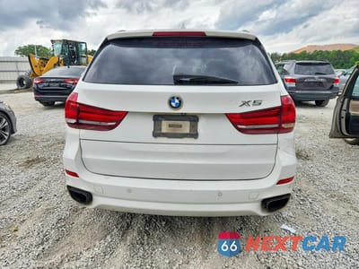 Zdjęcie 6 z 13 samochodu: 2015 BMW X5 XDRIVE50I VIN:5UXKR6C5XF0J77316 - miniatura