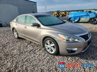 Czwarte zdjęcie samochodu z boku: 2014 NISSAN ALTIMA 2.5 VIN:1N4AL3APXEC132140 - miniatura