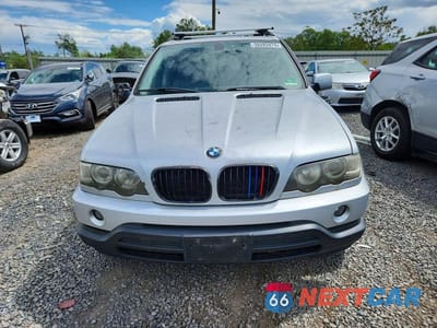 Piąte zdjęcie samochodu w środku: 2003 BMW X5 VIN:5UXFA53593LW25350 - miniatura