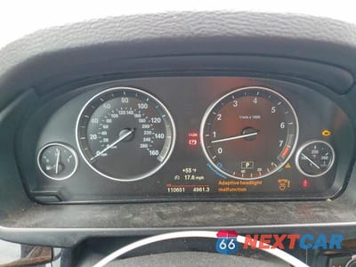 Zdjęcie 9 z 13 samochodu: 2015 BMW X5 XDRIVE50I VIN:5UXKR6C50F0J79205 - miniatura