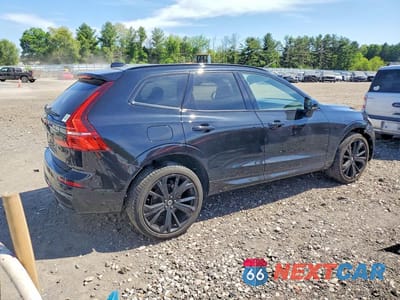 Trzecie zdjęcie samochodu z tyłu: 2025 VOLVO XC60 ULTRA VIN:YV4M12RDXS1038023 - miniatura