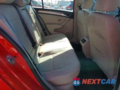 Zdjęcie 11 z 14 samochodu: 2015 VOLKSWAGEN GOLF TDI VIN:3VW2A7AU0FM046818 - miniatura