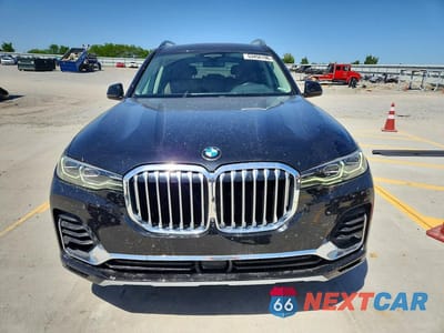 Piąte zdjęcie samochodu w środku: 2020 BMW X7 XDRIVE40I VIN:5UXCW2C02L9B99279 - miniatura