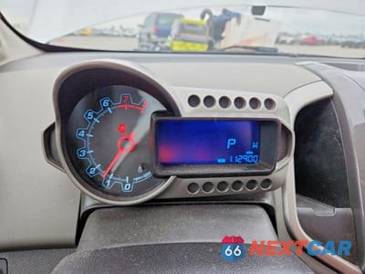 Zdjęcie 9 z 13 samochodu: 2014 CHEVROLET SONIC LTZ VIN:1G1JE6SB6E4118487 - miniatura