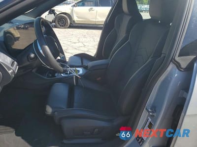 Zdjęcie 7 z 12 samochodu: 2025 BMW 228XI VIN:WBA23GG09S7S68700 - miniatura
