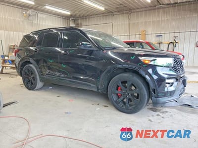 Czwarte zdjęcie samochodu z boku: 2020 FORD EXPLORER ST VIN:1FM5K8GC2LGA77507 - miniatura