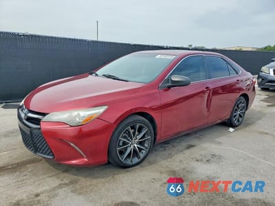 2017 TOYOTA CAMRY XSE 4T1BF1FK4HU769090 - główne zdjęcie licytacji z USA - miniatura