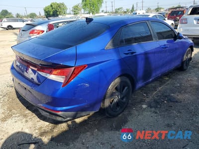 Trzecie zdjęcie samochodu z tyłu: 2021 HYUNDAI ELANTRA SEL VIN:KMHLM4AG6MU199568 - miniatura