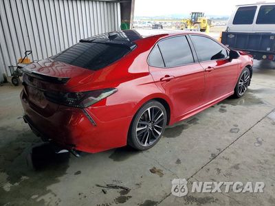 Trzecie zdjęcie samochodu z tyłu: 2019 TOYOTA CAMRY XSE VIN:4T1B61HK2KU160102 - miniatura