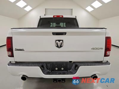 Zdjęcie 6 z 12 samochodu: 2016 RAM 1500 SPORT VIN:1C6RR7MT5GS161248 - miniatura