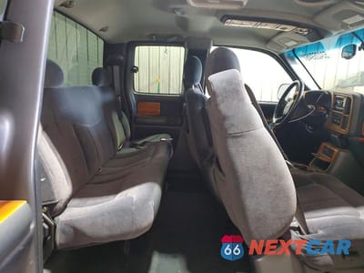Zdjęcie 10 z 12 samochodu: 2000 CHEVROLET SILVERADO C1500 VIN:2GCEC19T8Y1386215 - miniatura